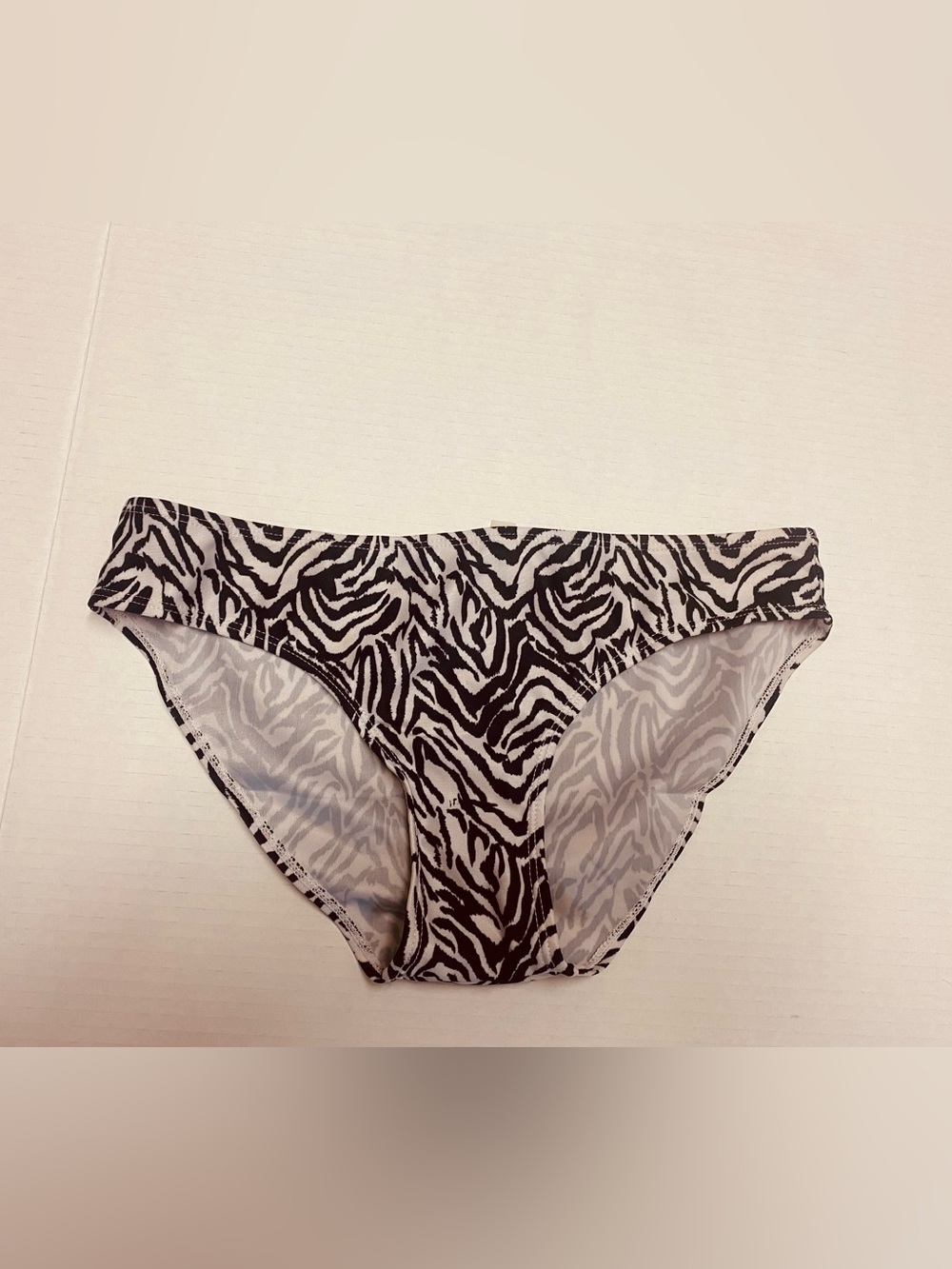 Bobby Brooks Women’s Zebra Print Bikini Bottoms - B/w Large